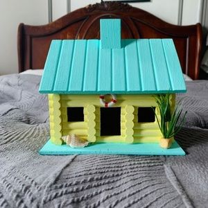 Beach log cabin Birdhouse